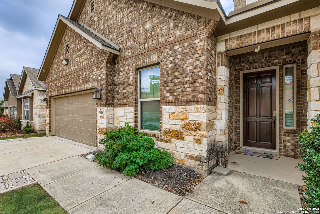 Photo of 21918 Big Bend Canyon, San Antonio, TX 78258 (MLS # 1931263)