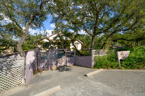 A home in Canyon Lake