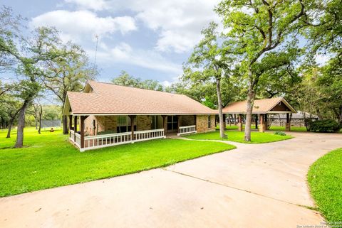 A home in La Vernia