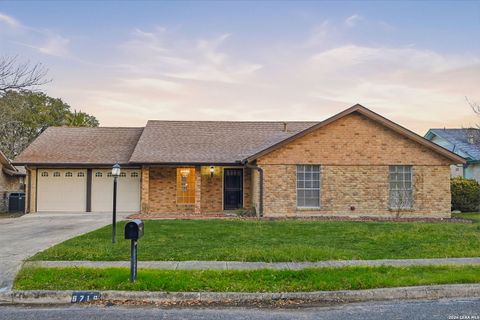 6719 Fair Lake San Antonio TX 78244