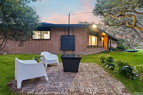 A home in Shavano Park