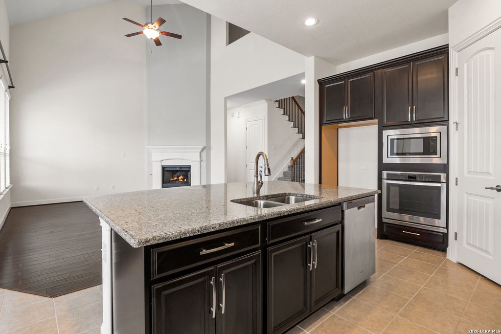 Photo of 221 ASPEN DR, Boerne, TX 78006 (MLS # 1958652)