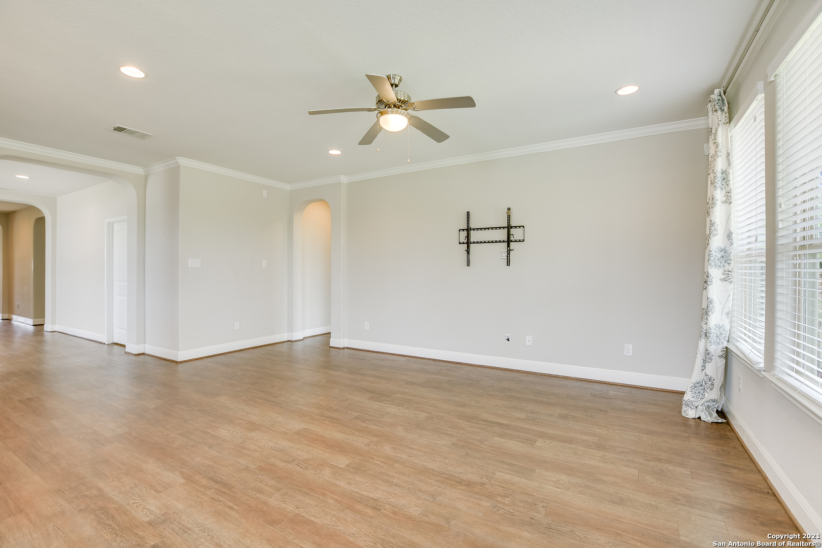 30104 CIBOLO OAKS