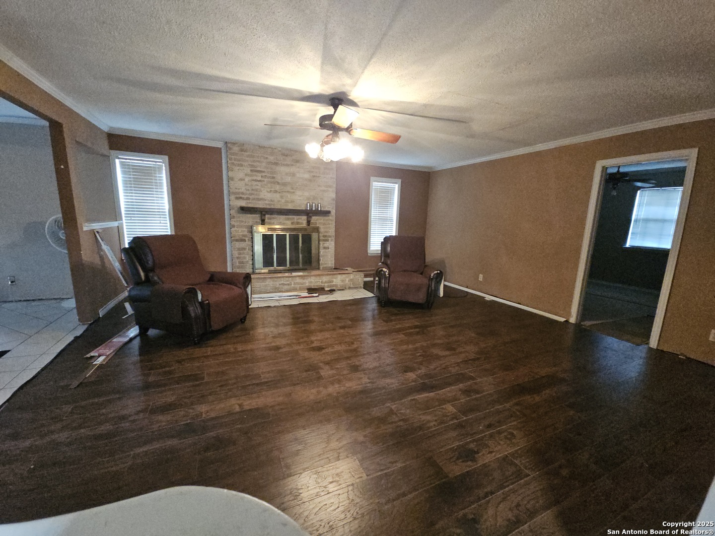 6410 Greencastle St.