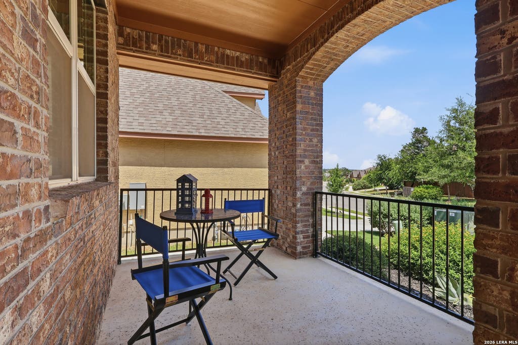 Photo of 8647 GLASS GEM DR, San Antonio, TX 78249 (MLS # 1993469)