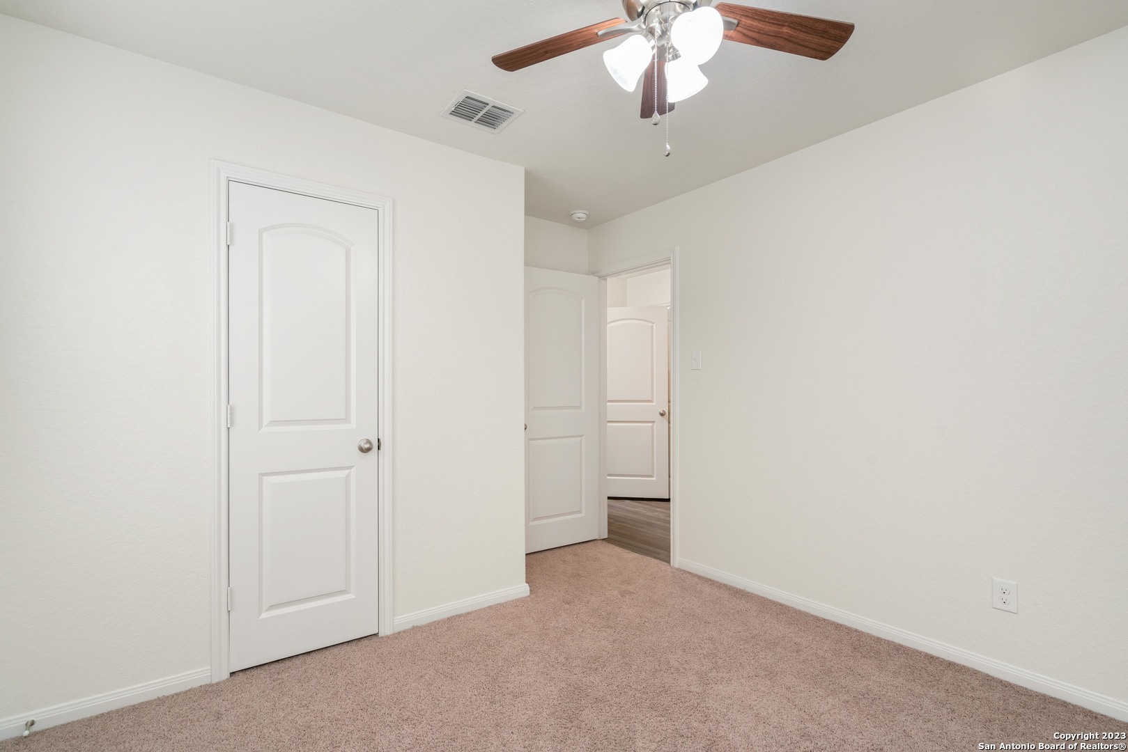 San Antonio, Texas 78222, United States, 3 Bedrooms Bedrooms, ,2 BathroomsBathrooms,Residential,Active,153487