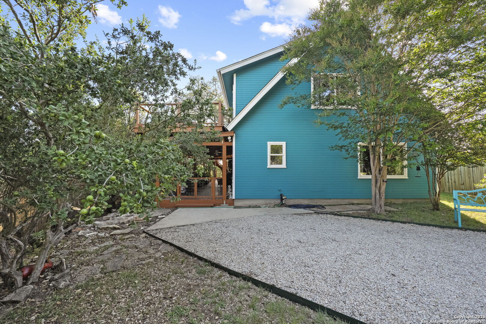 1400 Willow Dr