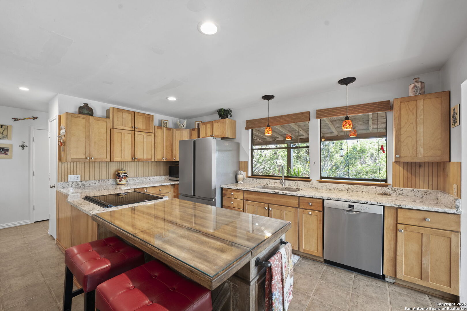 1400 Willow Dr