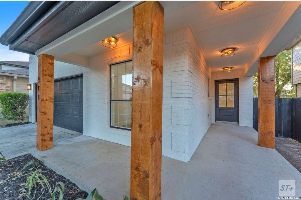 Photo of 671 Lynx Mountain, San Antonio, TX 78251 (MLS # 1955445)