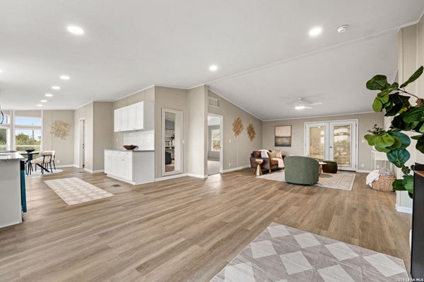 440 SHADOW MOUNTAIN RD, SPRING BRANCH, TX 78070 - Image 06bd2ca4bac0c7a4224299fa0d618c71/3621280180