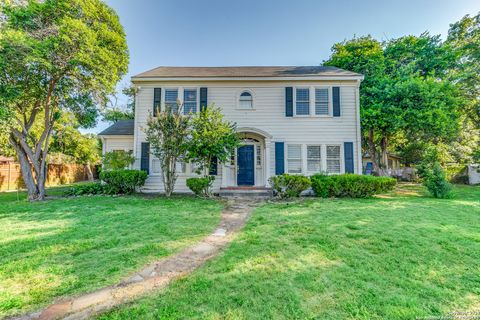 A home in Alamo Heights