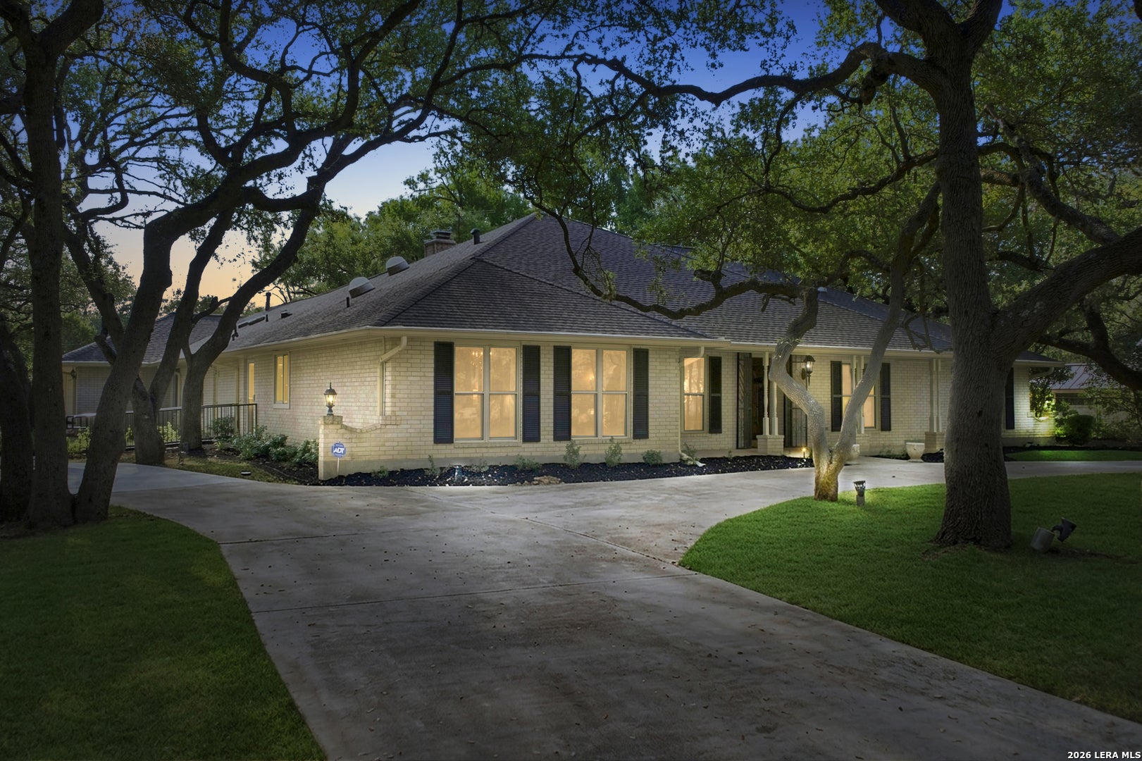 106 Bikeway Ln