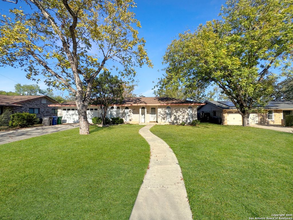 Photo of 10806 Mount Tipton, San Antonio, TX 78213 (MLS # 1926288)