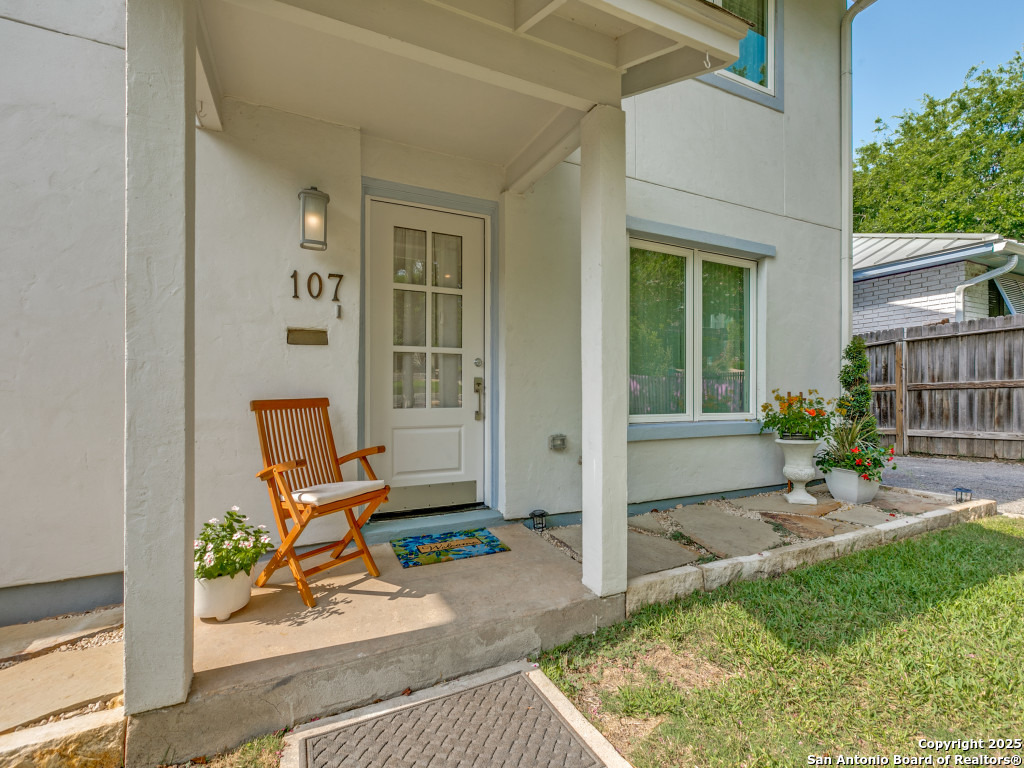 107 MARCIA PL