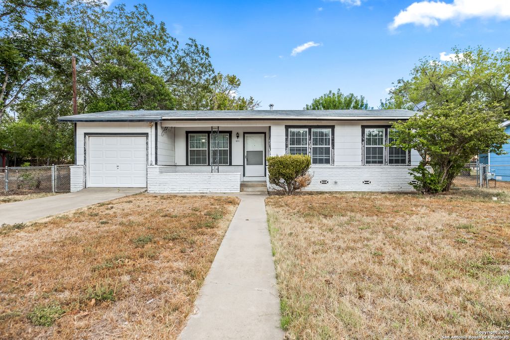 Photo of 1211 C ST, Floresville, TX 78114 (MLS # 1912956)