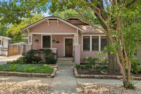 124 Corona Alamo Heights TX 78209