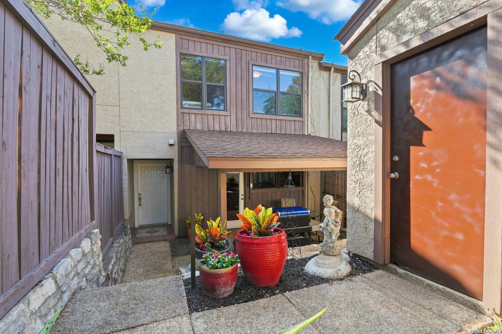 8000 Donore Pl 62