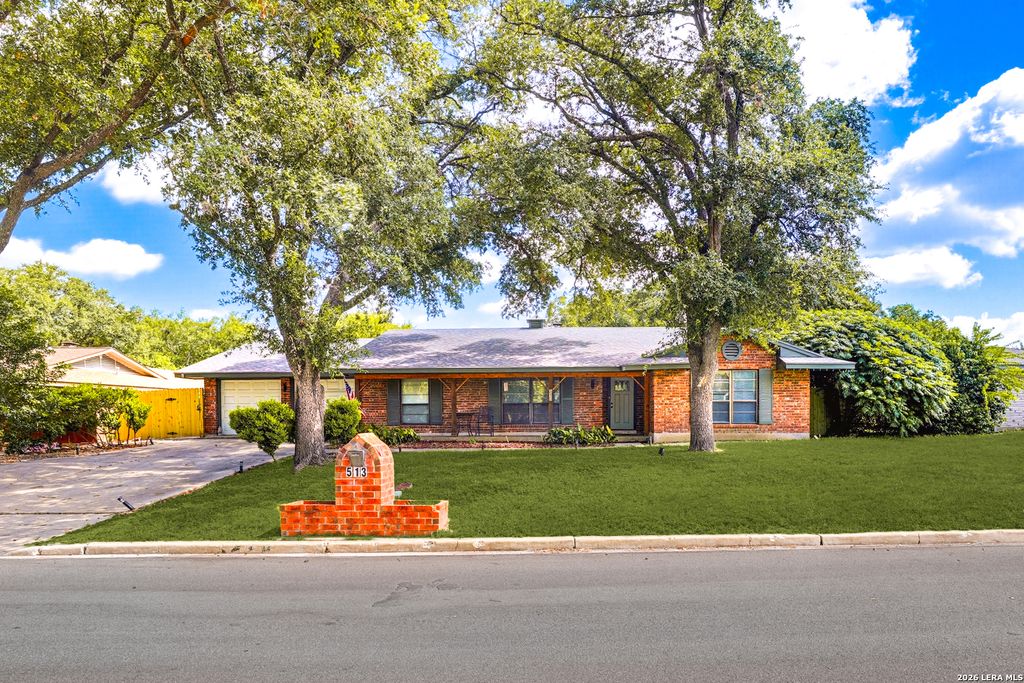 Photo of 513 WINFIELD BLVD, Windcrest, TX 78239 (MLS # 2002747)