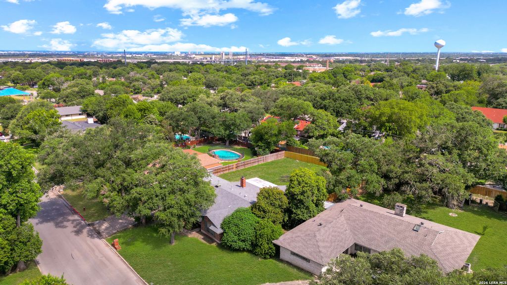Photo of 513 WINFIELD BLVD, Windcrest, TX 78239 (MLS # 2002747)