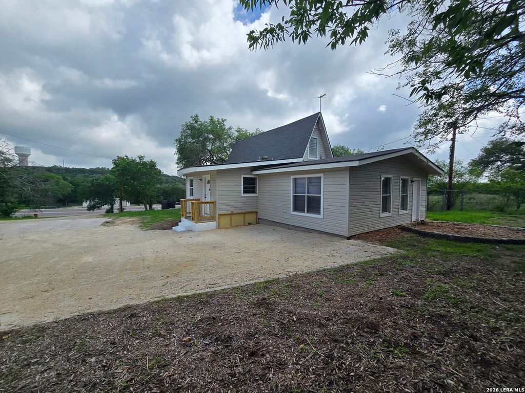 Photo of 8251 Fm 2673, Canyon Lake, TX 78133 (MLS # 1967443)