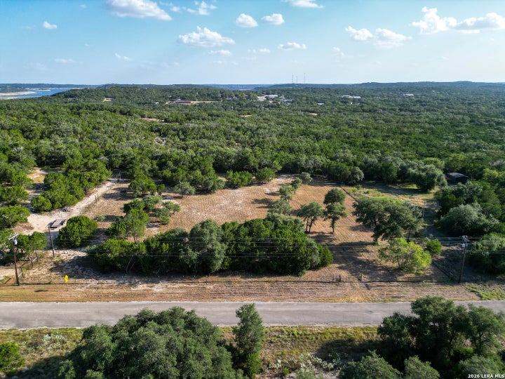 Photo 1 of 16 — 209 Lakeside Dr, Lakehills, TX 78063