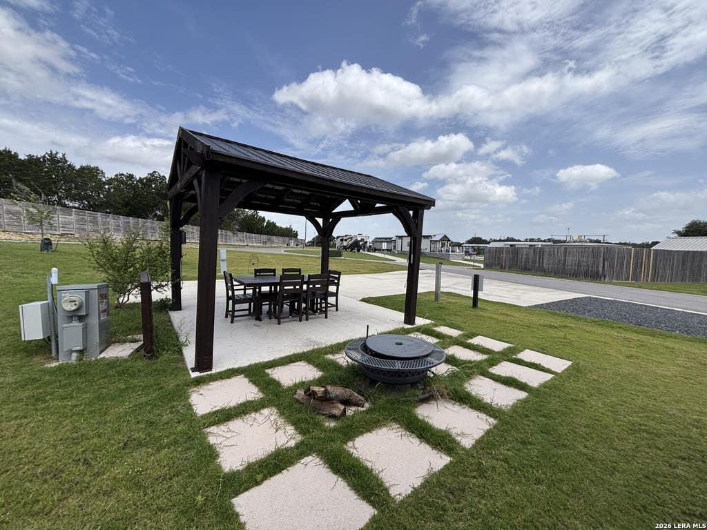 Photo of 5386 Ranch Road 1376 #194, Fredericksburg, TX 78624 (MLS # 1877537)