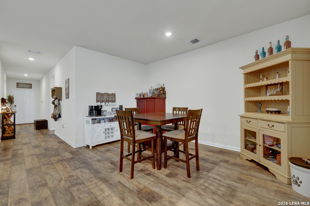 2121 WOOD DRAKE LN