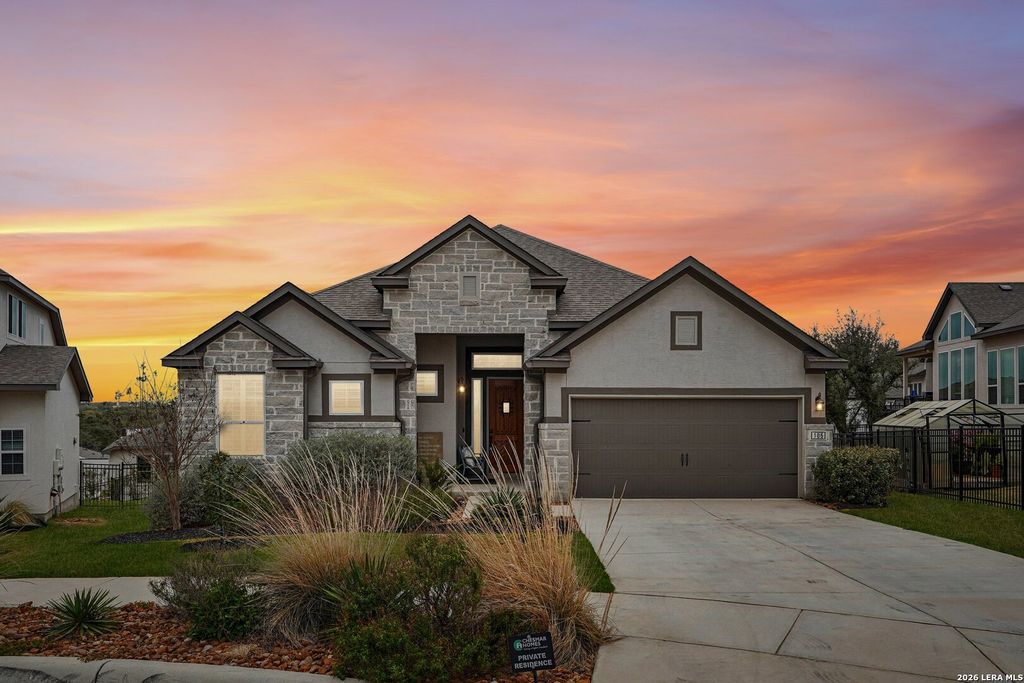 Photo of 105 Vallejo, Boerne, TX 78006 (MLS # 1947386)