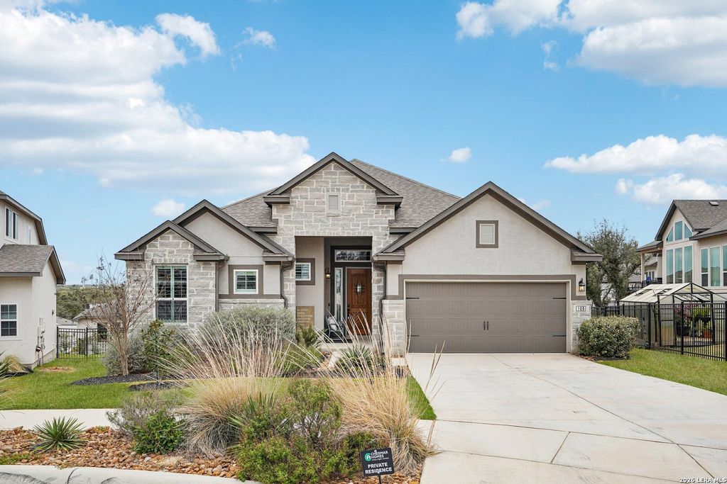 Photo of 105 Vallejo, Boerne, TX 78006 (MLS # 1947386)