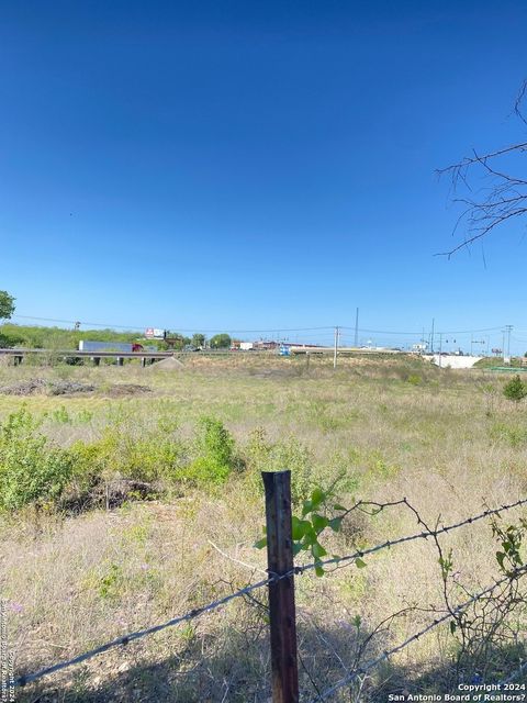 450 S Solms Road New Braunfels TX 78132