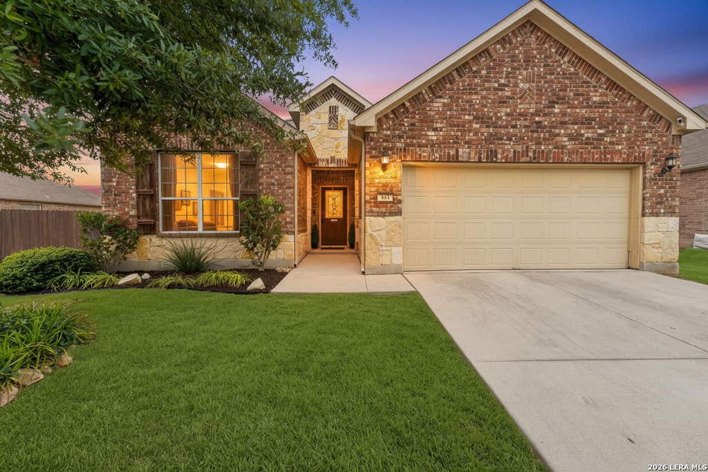 Photo of 321 Silver Buckle, Schertz, TX 78154 (MLS # 1962464)