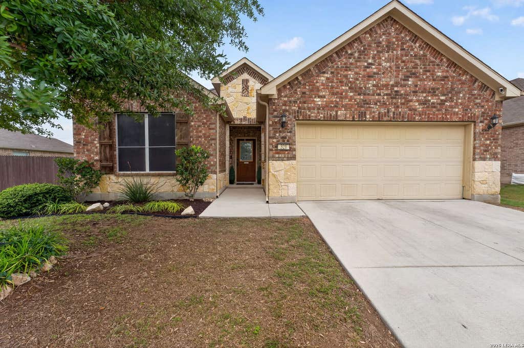 Photo of 321 Silver Buckle, Schertz, TX 78154 (MLS # 1962464)