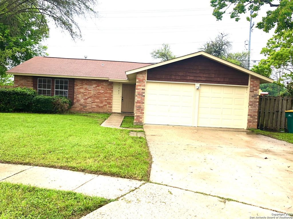 Photo of 11205 CHAMPION OAK, Live Oak, TX 78233 (MLS # 1971071)