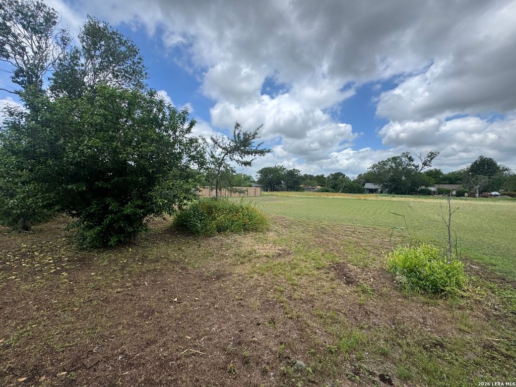 Photo of 764 Johnson, Seguin, TX 78155 (MLS # 1969590)
