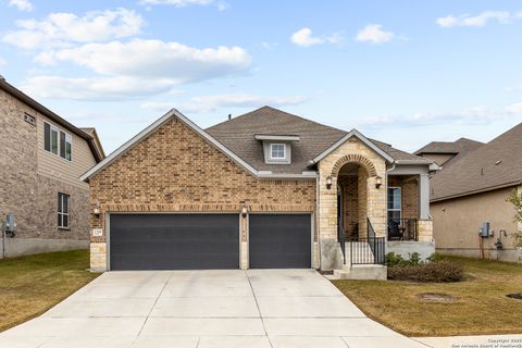 1318 TAUBENFELD San Antonio TX 78260