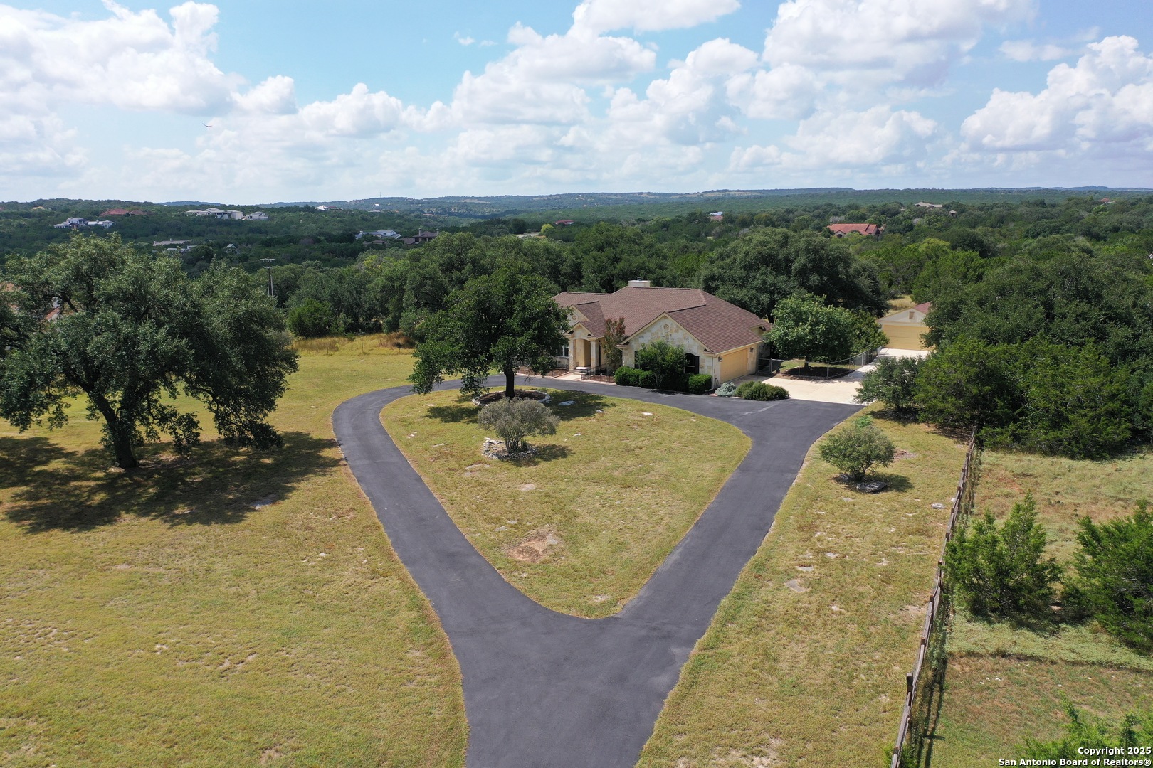 418 River Mountain