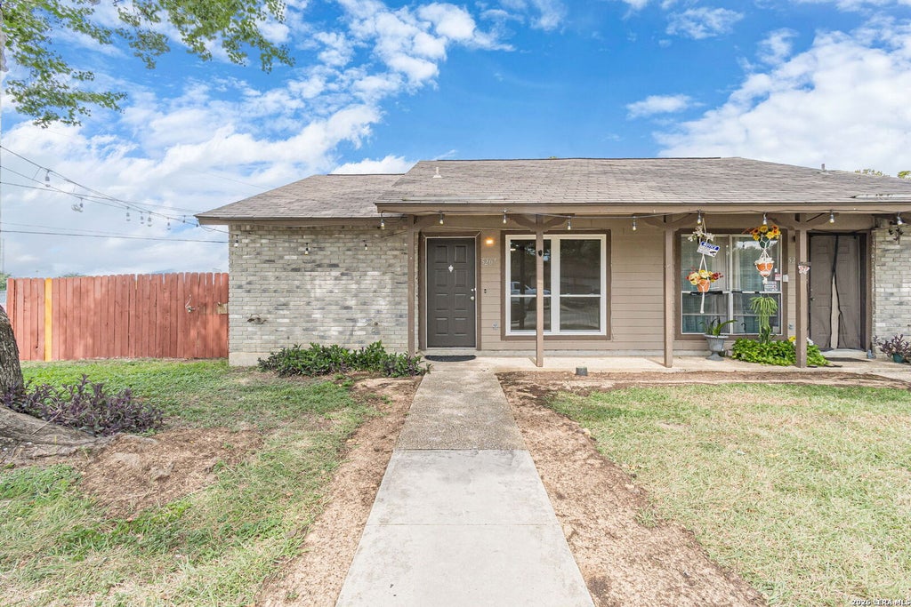 Photo of 5207 Gawain, San Antonio, TX 78218 (MLS # 2018696)