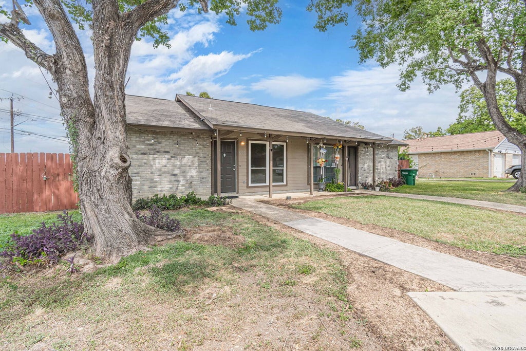 Photo of 5207 Gawain, San Antonio, TX 78218 (MLS # 2018696)