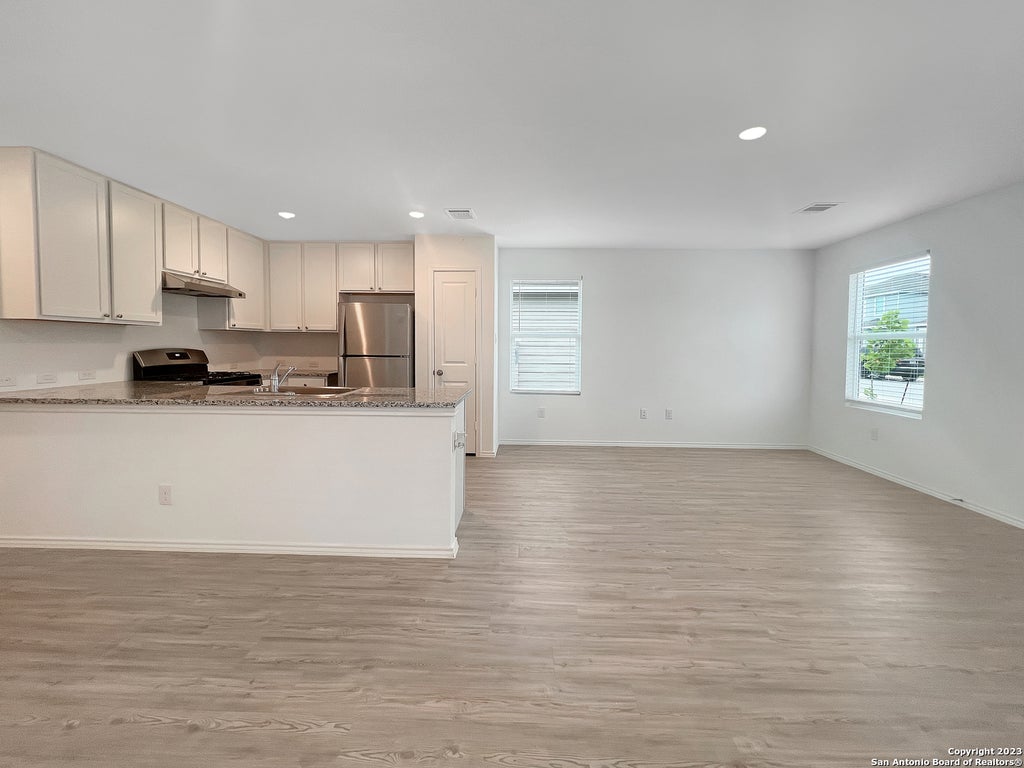 Photo of 13846 Llama Pl, San Antonio, TX 78252 (MLS # 2019201)