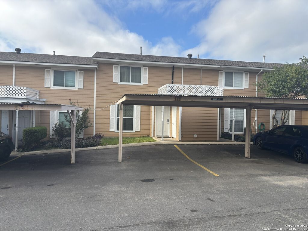 Photo of San Antonio, TX 78229 (MLS # 1940059)