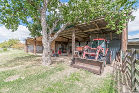 A home in La Vernia