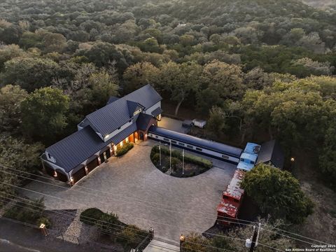 20053 Scenic Loop Rd Helotes TX 78023