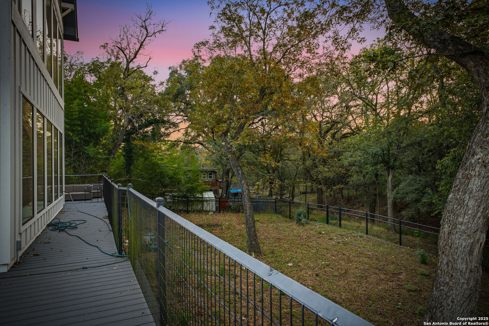 20053 Scenic Loop Rd