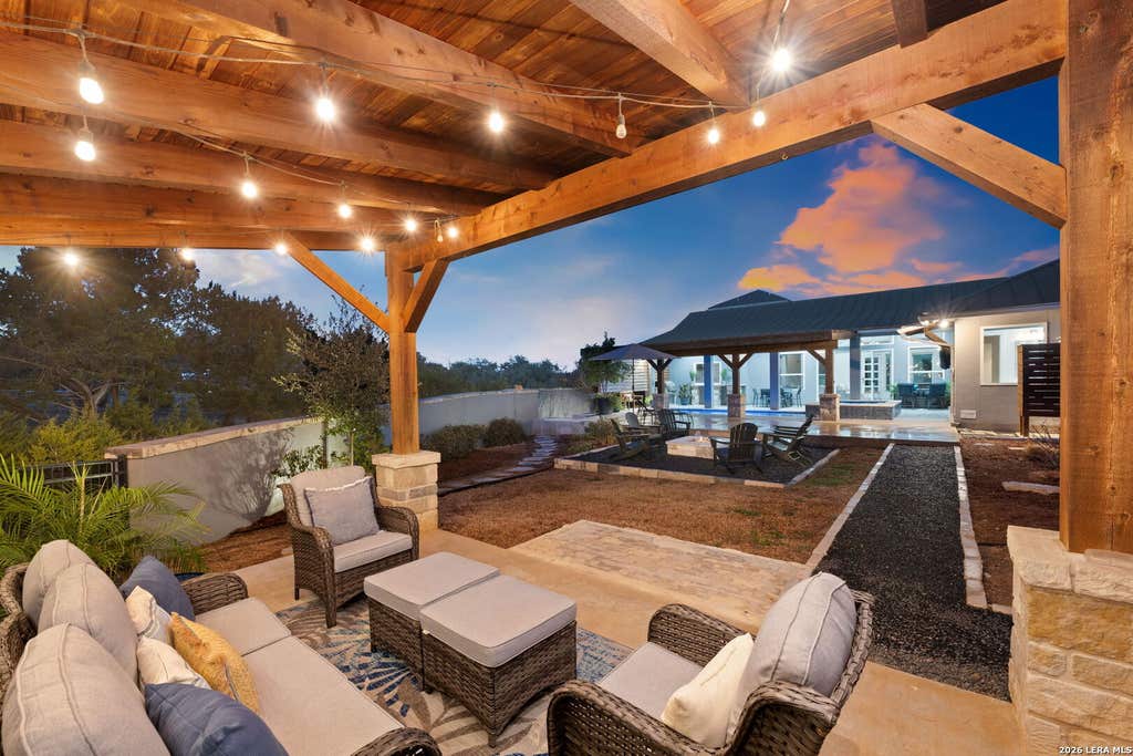 Photo of 223 Oak Shores, Canyon Lake, TX 78133 (MLS # 1949544)