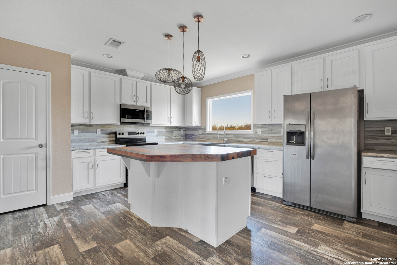 228 County Road 4647