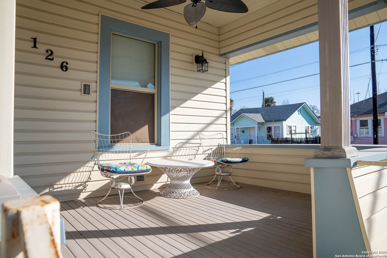 126 LORETTA PL