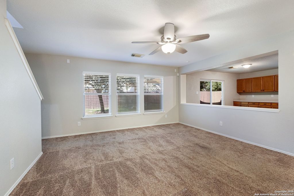 Photo of 33 Sulfur Canyon, San Antonio, TX 78247 (MLS # 1925505)