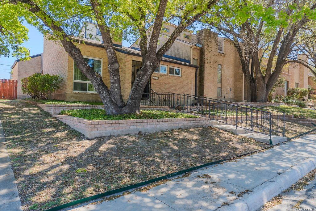 Photo of 8942 Willmon, Windcrest, TX 78239 (MLS # 1953011)