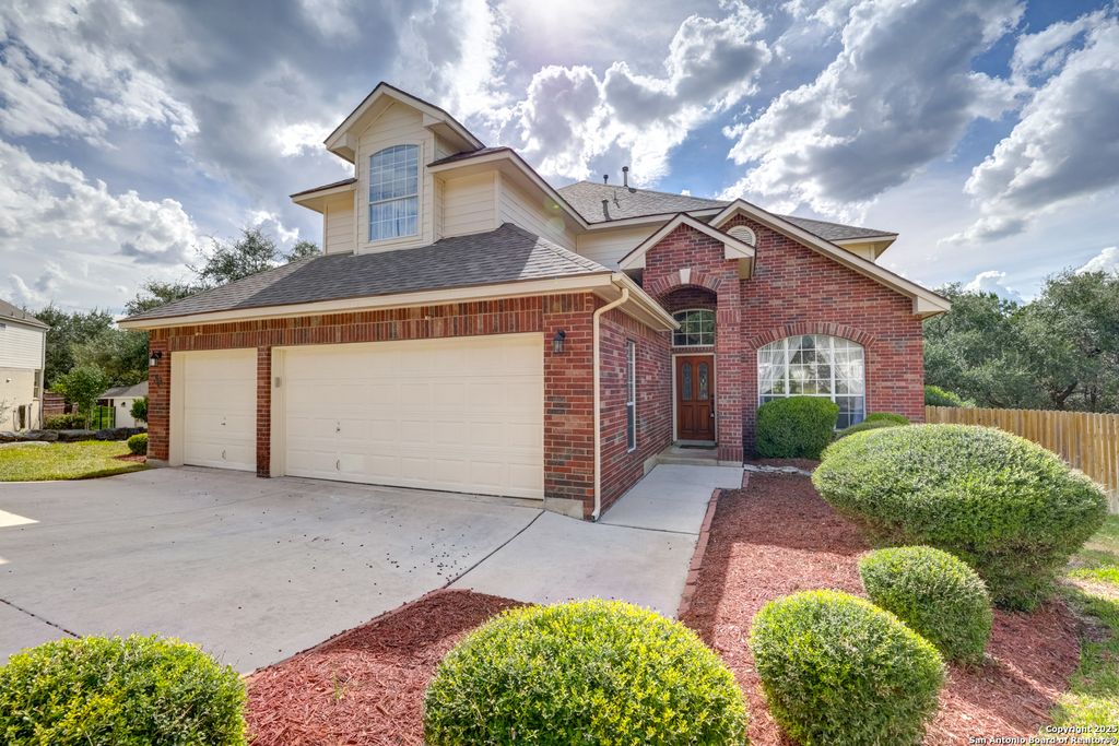 Photo of 1339 Barton Creek, San Antonio, TX 78258 (MLS # 1929794)