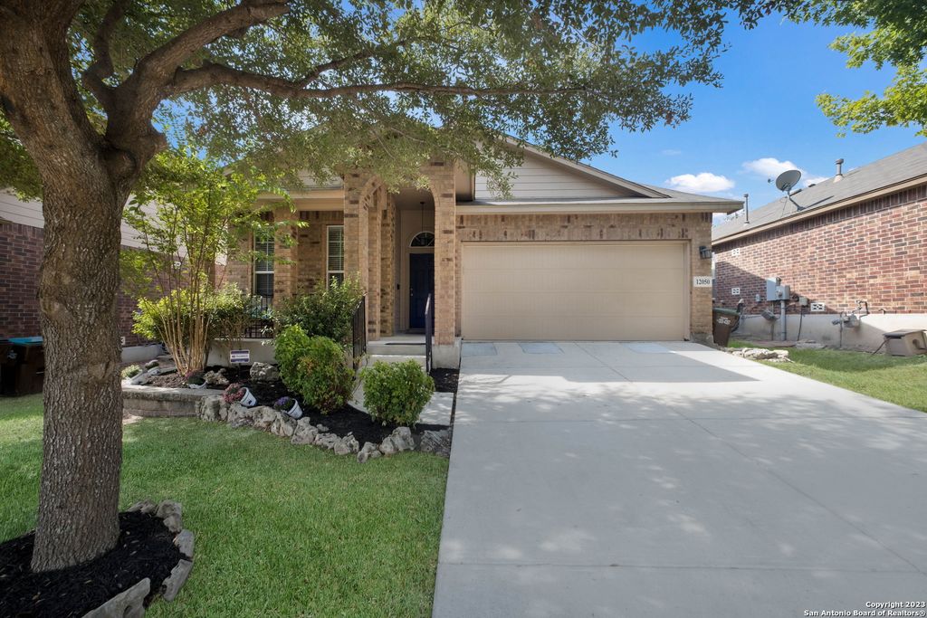 Photo of 12050 TEXANA COVE, San Antonio, TX 78253 (MLS # 1933611)